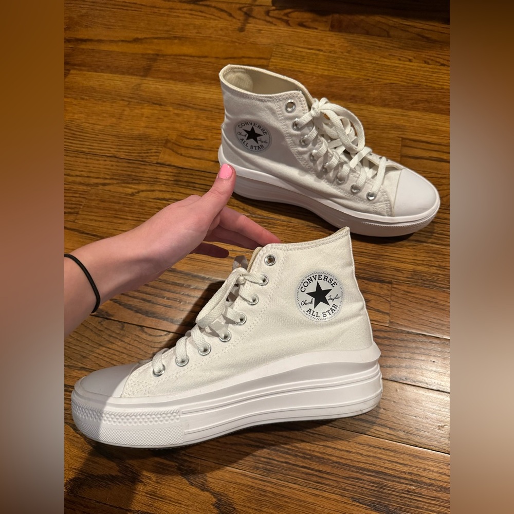 Converse White High Top Platform Shoes Size 9